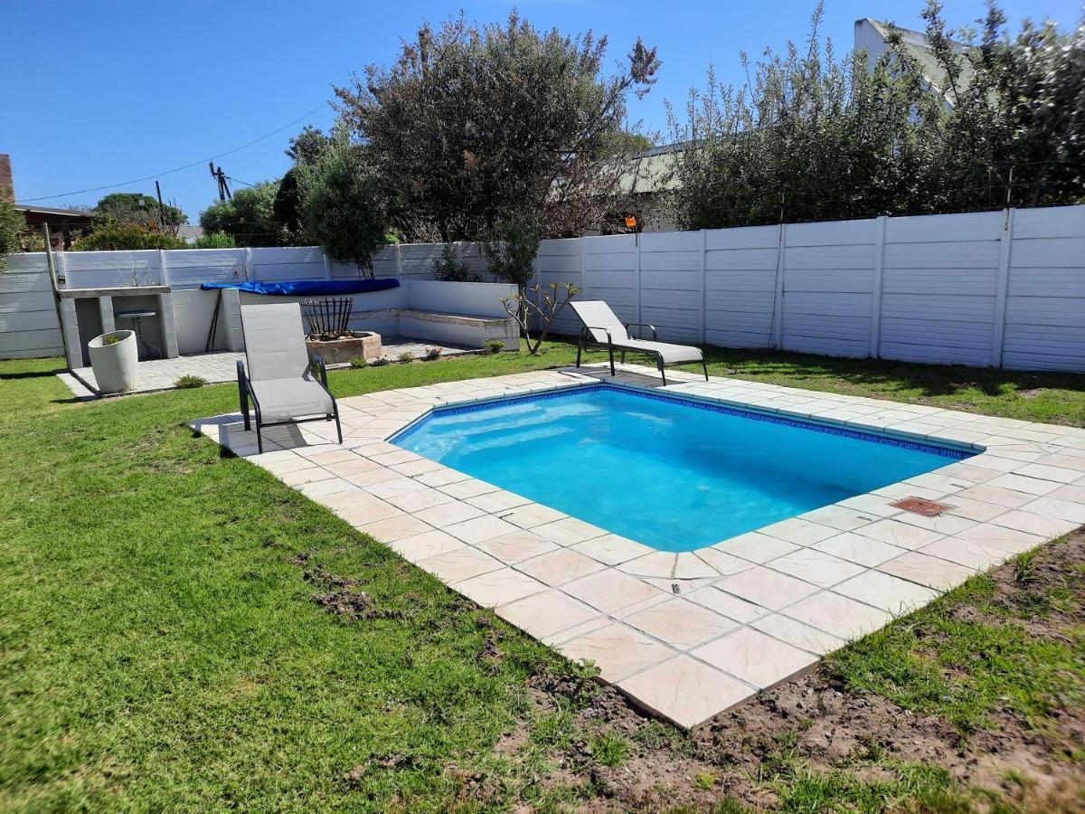 Holiday home Heavenly Breeze